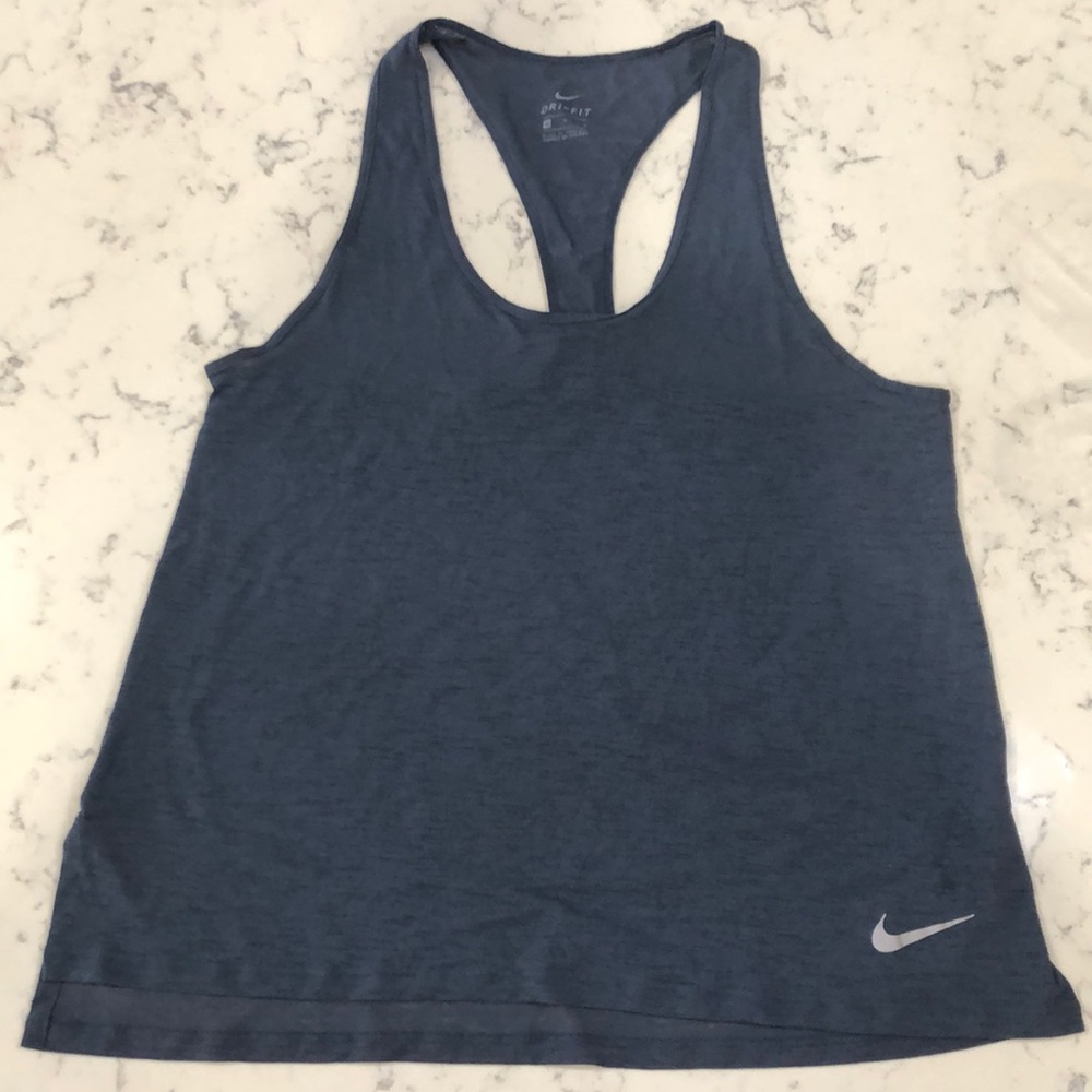 Nike top - Picture 1 of 5